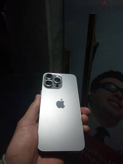 iPhone 15 Pro Max