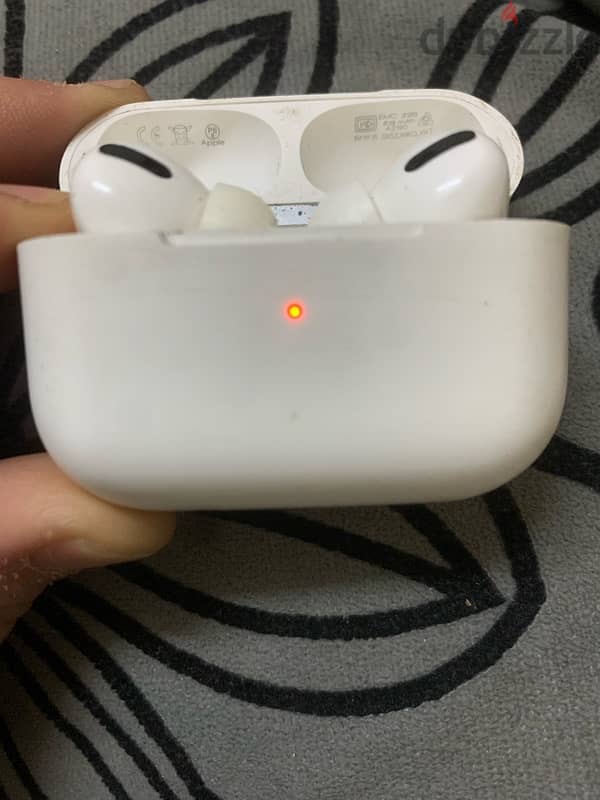 apple airpods pro used 3