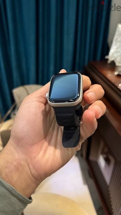 Apple watch series 8 جديده