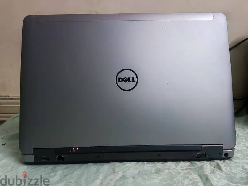 dell atitude E6540 10