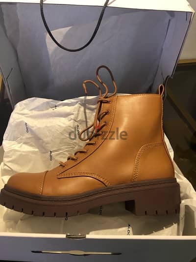 aldo original boots new with tag and box from usa size 41