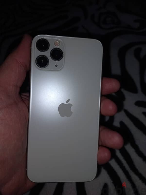 iPhone 11 Pro 2