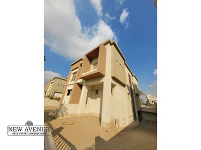 Standalone villa - 5 BR - Under Market Price - very prime location - in Cairo Festival City