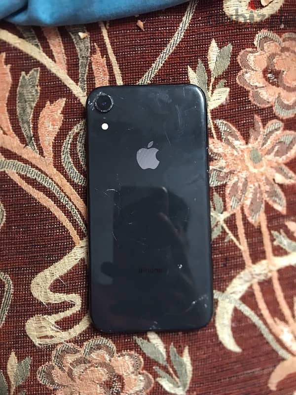 iPhone  xr 1