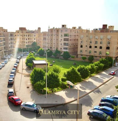 Own an apartment for sale in New Narges, immediate receipt from the owner directly without interest, old buildings, immediate receipt