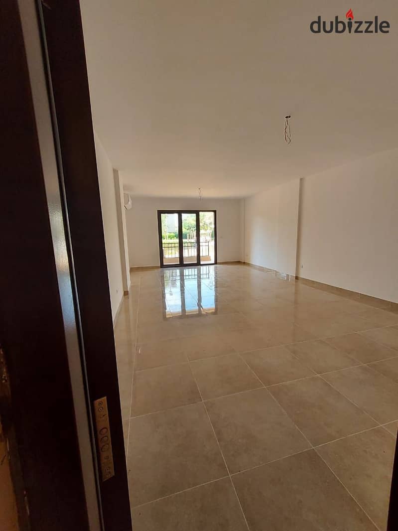 Ground apartment for rent 143m with AC's at Marassem 0