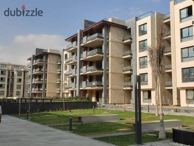 apartment for sale ( ready for viewing , immediate delivery ) Azad Compound , New Cairo in front of the American University and next to Sodic Eastown