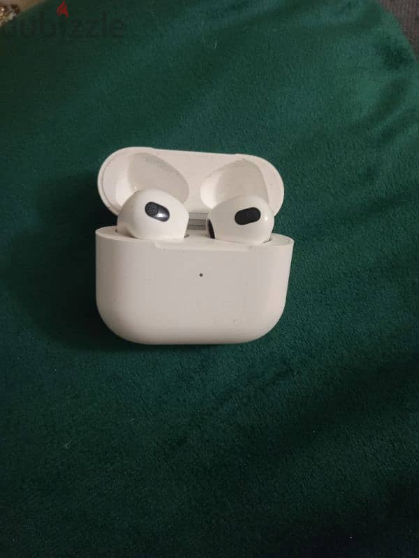 للبيع airpods 3 كسر زيرو 1