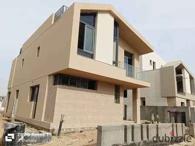 Town Villa for Sale in VYE SODIC - 202 sqm – Ready for Immediate Handover, Near Beverly Hills and The Estates