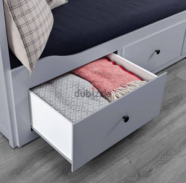 25% off offer on IKEA bed - سرير ايكيا 9