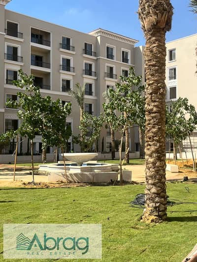 3 bedroom apartment for sale, fully finished with air conditioners, for sale in the best location in Sheikh Zayed, Village West Dara Compound