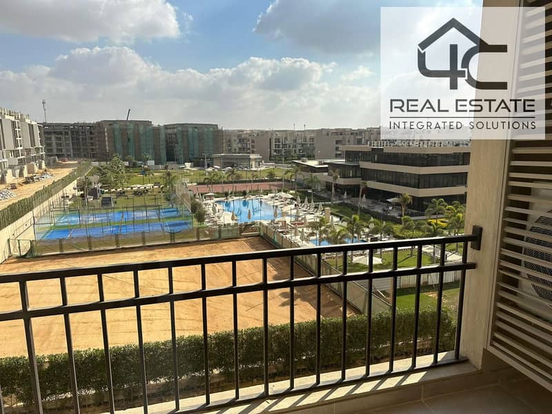 Penthouse 199 m 3 bedroom fully finished for sale under price market in Fifth Square New Cairo 0