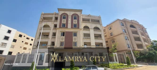 Apartments for sale in the strongest residential and investment location in the heart of New Cairo, immediate delivery, 60% down payment, 18-month fac