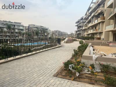 Apartment 184m with garden for rent semi furnished at Villette