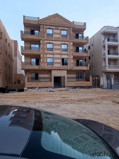 Apartment for sale in the Fifth Settlement in New Narges, with an area of ​​166 square meters - immediate delivery - first floor - Bahary