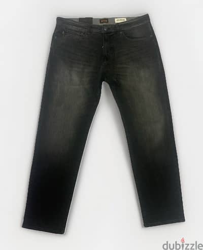 Hugo Boss Dark Grey Soft Motion New Jeans Size 36/32- بنطلون جينز جديد