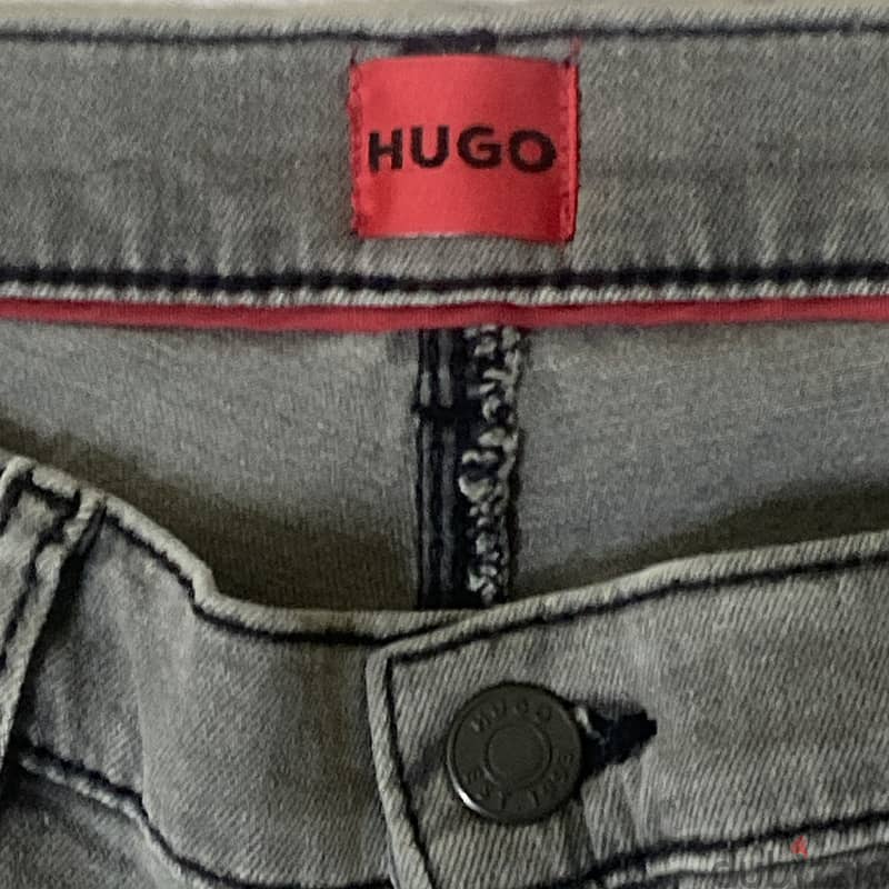 Hugo Light Grey Slim Jeans Size 35/32- بنطلون جينز هوجو سليم فيت 4