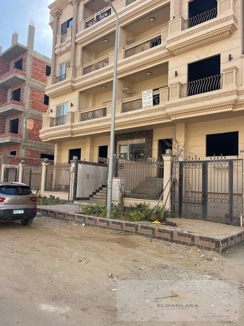 Ground Floor Apartment for Sale in Zayed Heights 0