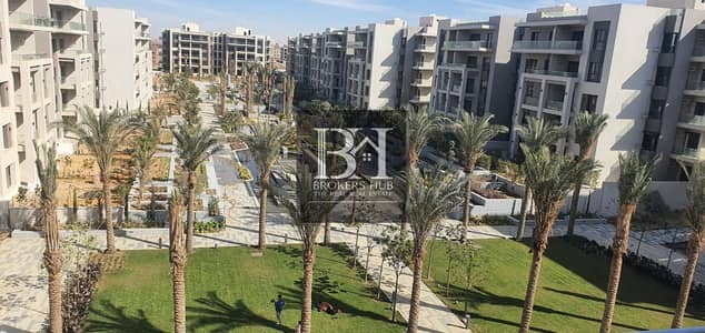 Apartment ready to move prime location for sale in Address East New Cairo