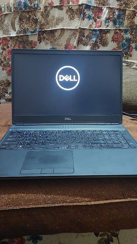 Dell Precision 7550 0