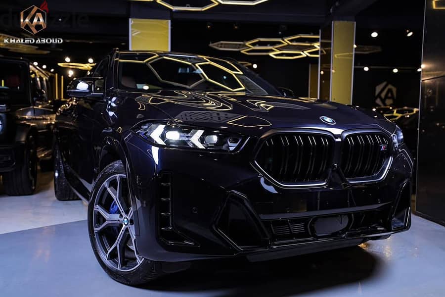 BMW X6 M60i - V8 - 4.4L 0