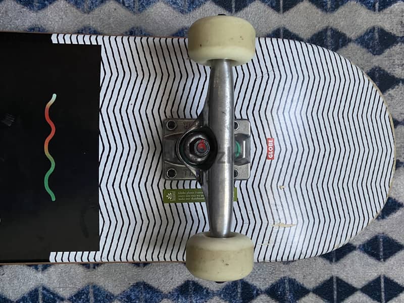 Globe G1 Nine Dot Four Skateboard 2