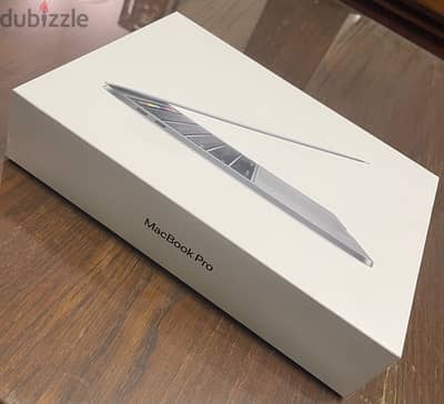 Macbook Pro 2020 13 inch Like new