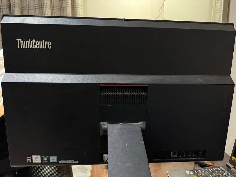 Lenovo ThinkCentre M900Z All-In-One PC 3