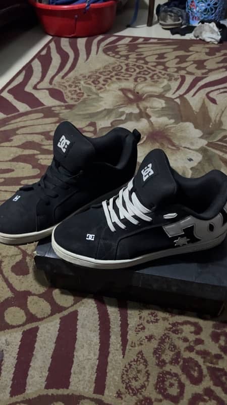 Dc shoes 2