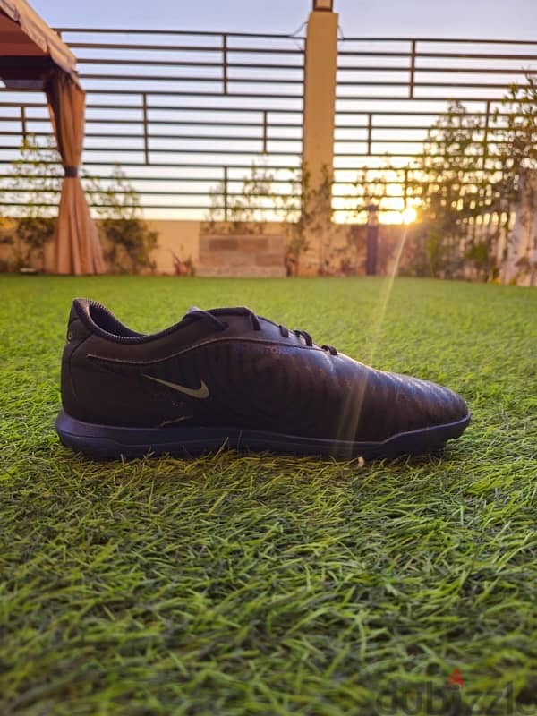 Nike Football Original 44 - حذاء نايك اصلي 44 0