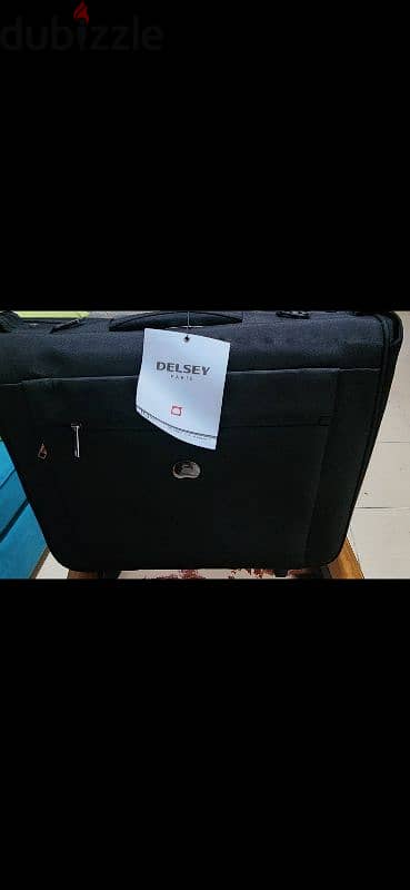 DELSEY PARIS Garelment Bag.  شنطة ديلسى اصلية 1