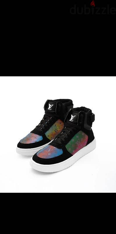 LV HOLOGRAPHIC TOP SNEAKERS 3