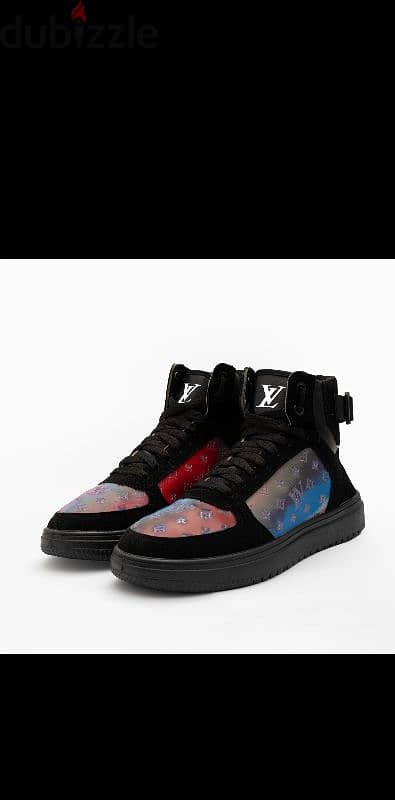 LV HOLOGRAPHIC TOP SNEAKERS 6