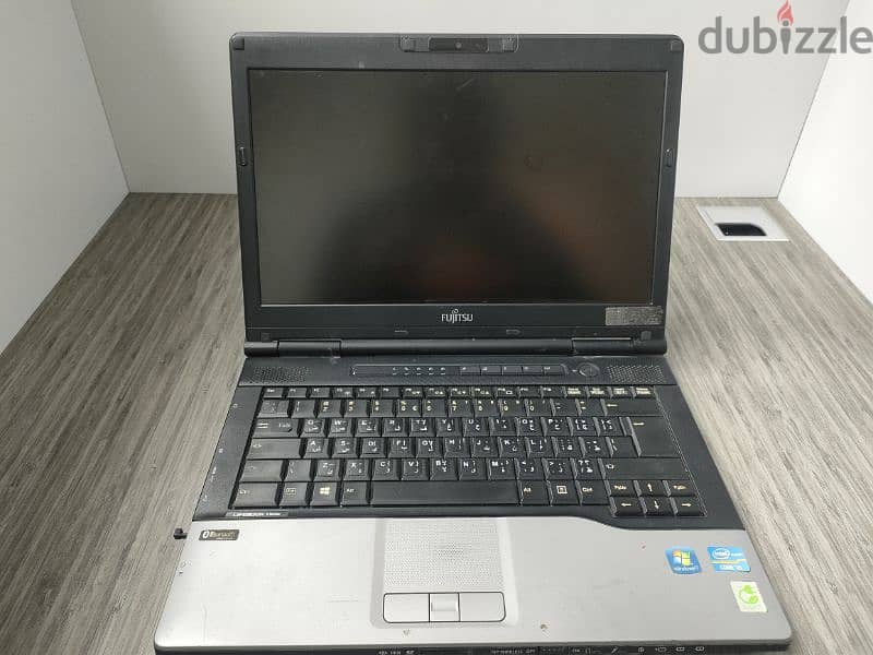 FUJITSU LIFEBOOK S752 laptop 1