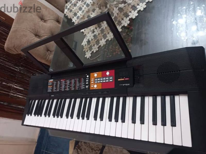 Yamaha psr f51 2