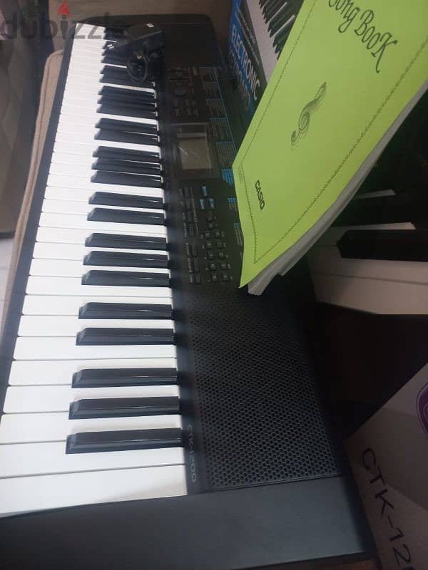 Casio ctk1200 2