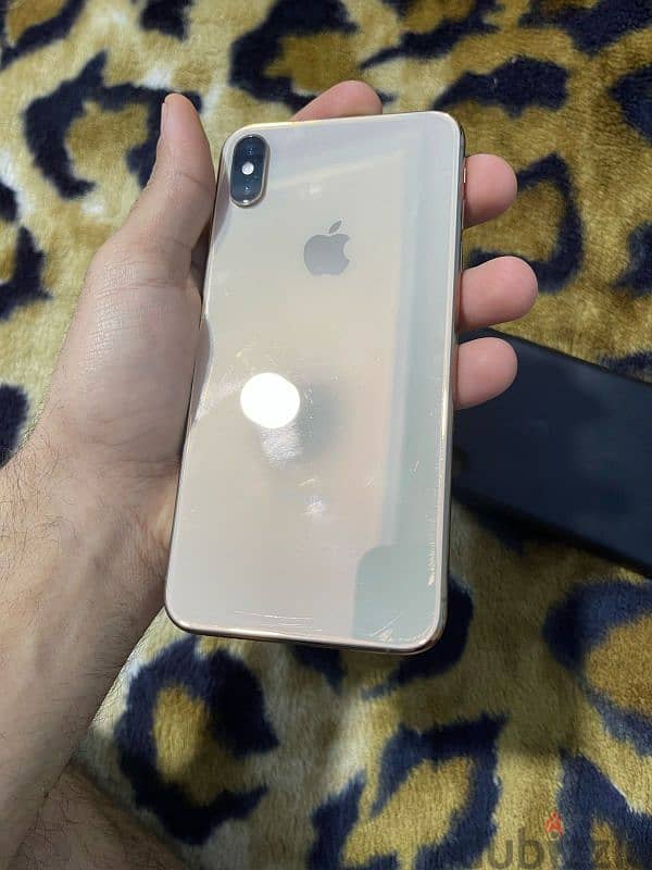 iPhone Xs 5