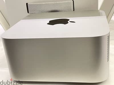 Apple Mac Studio M1 Max in warranty