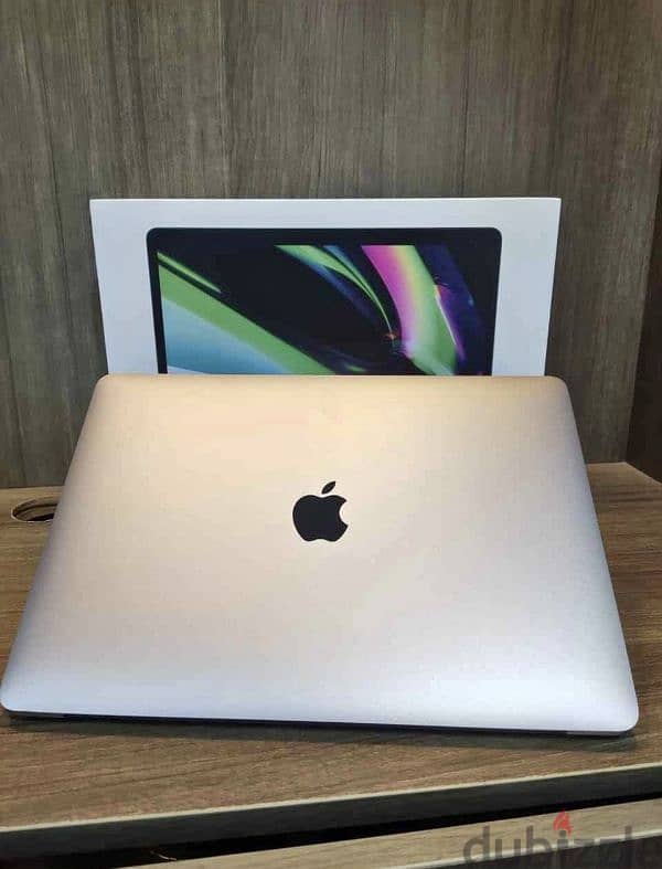 Macbook Pro M1 2020 0