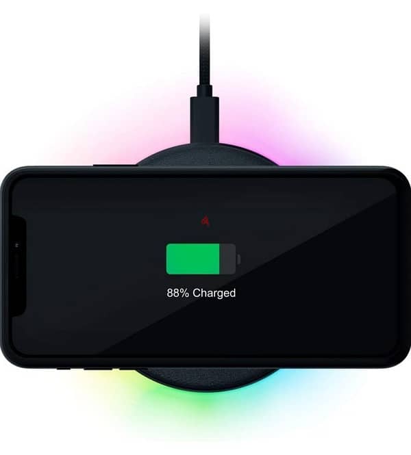 Razer Charging Pad Chroma RGB 4