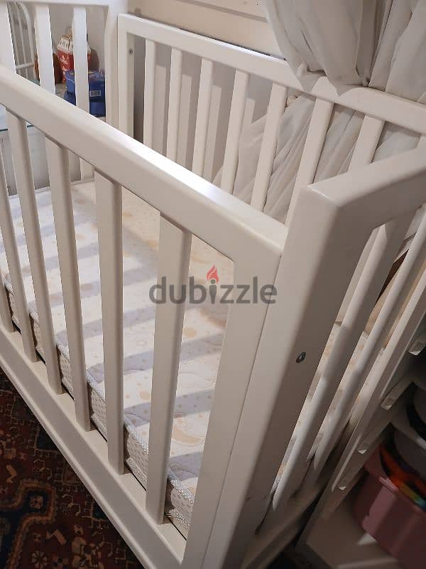 baby crib 0