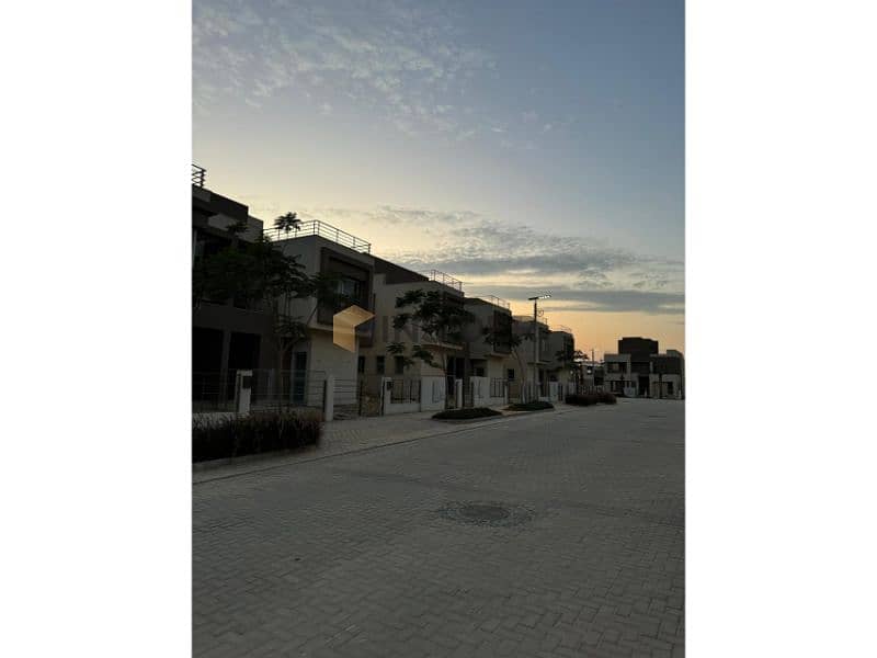 ground apartment with garden Direct on Lagoon  at palm hills new cairo 0