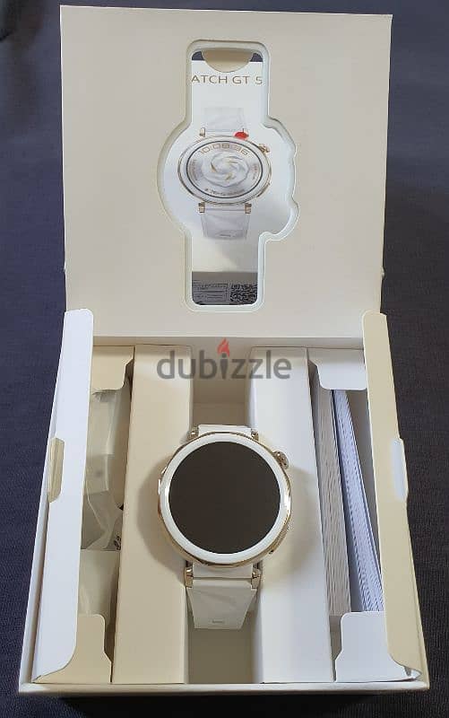 Huawei smart watch GT 5 Pro 42mm 0