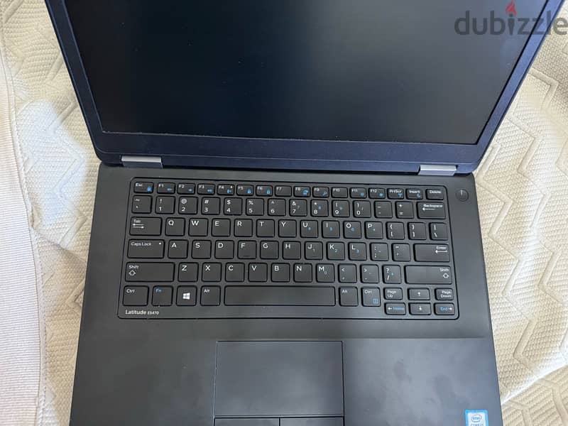 Dell Latitude E5470 i7 كارتين شاشة منفصلين 1