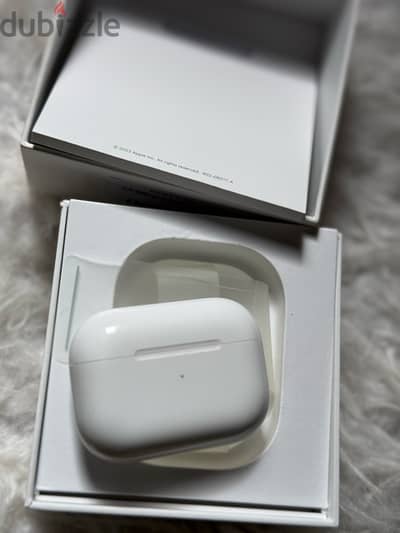 airpods pro 2 like new