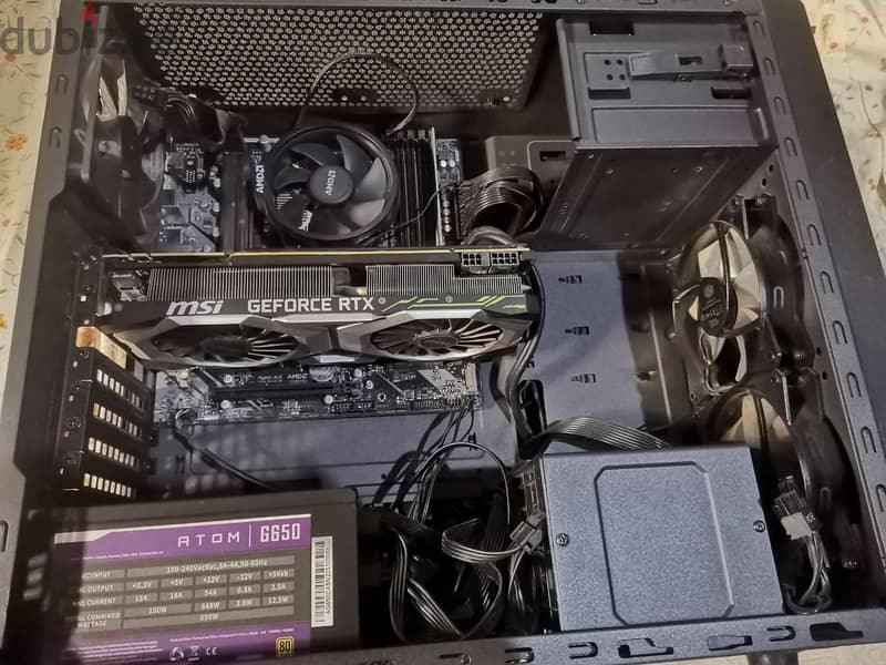 Cooler Master MidTower Rtx 2080 Ryzen 5 3600 تجميعة للبيع 4