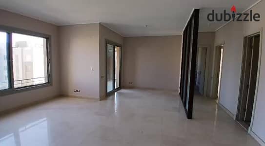 Apartment 150m for rent semi furnished in compound Village gate