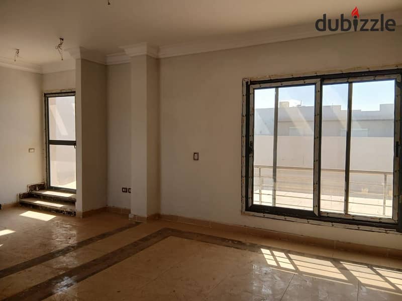 villa for rent in wesal al shrouk 0