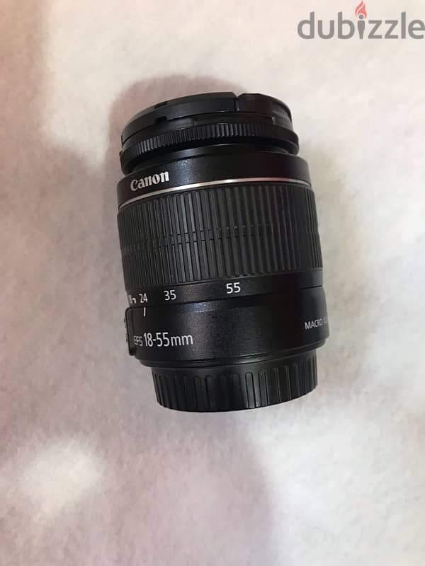 كاميرا كانون 4000d مع اتنين لينس . . لينس 50mm 1.8f و لينس 18-55 11