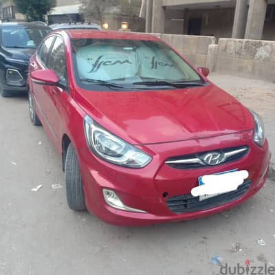 Hyundai Accent 2012